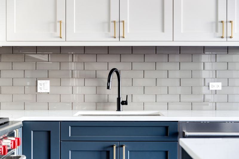 Elegant Tiling and Backsplash